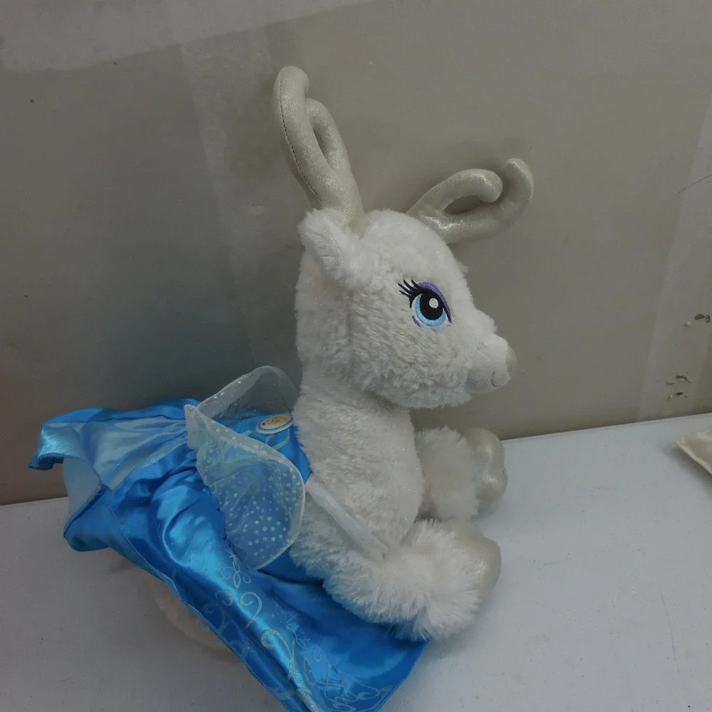 Build-A-Bear Merry Mission Glisten White Reindeer Plush Blue Snowflake Dress